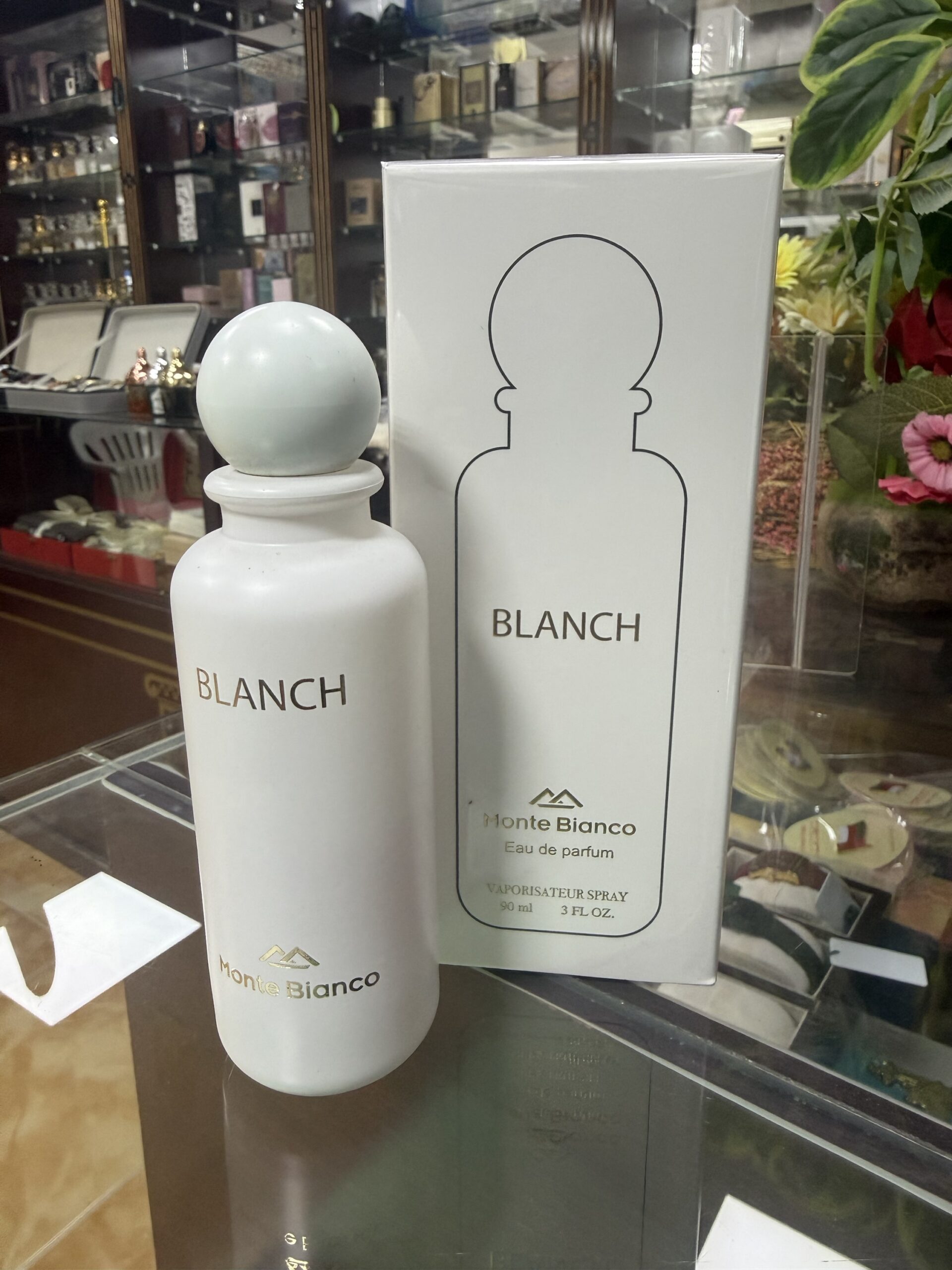 img_0032 عطر بلانك الأبيض - الصورة 1